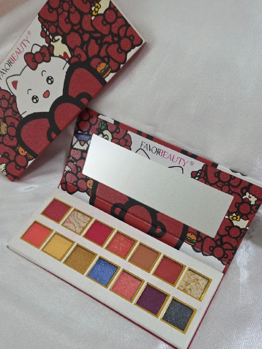 FaborBeauty Vibrant Multi-Shade Eyeshadow Palette - Pink & Gold Tones